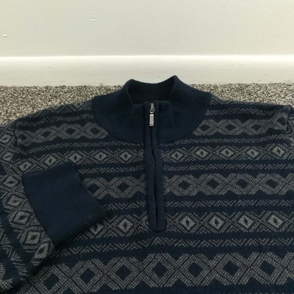 L.L. Bean Navy and Gray Men's Sweater